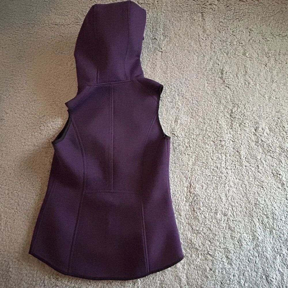 Gerry Women's Size Small Hooded Sleeveless Vest Purple Outerwear Athletic Zip - Picture 13 of 15